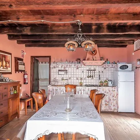 Lovely Spanish Cultural House 펜션