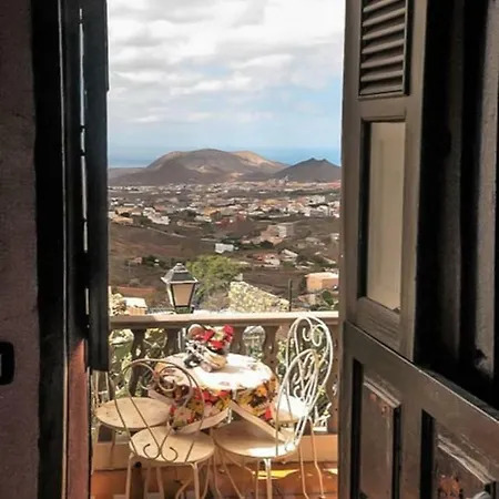 Lovely Spanish Cultural House 펜션 산미겔데아보나