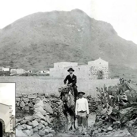 Lovely Spanish Cultural House 펜션 산미겔데아보나